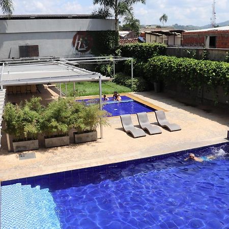 Hotel Don Gregorio Cartago Ngoại thất bức ảnh