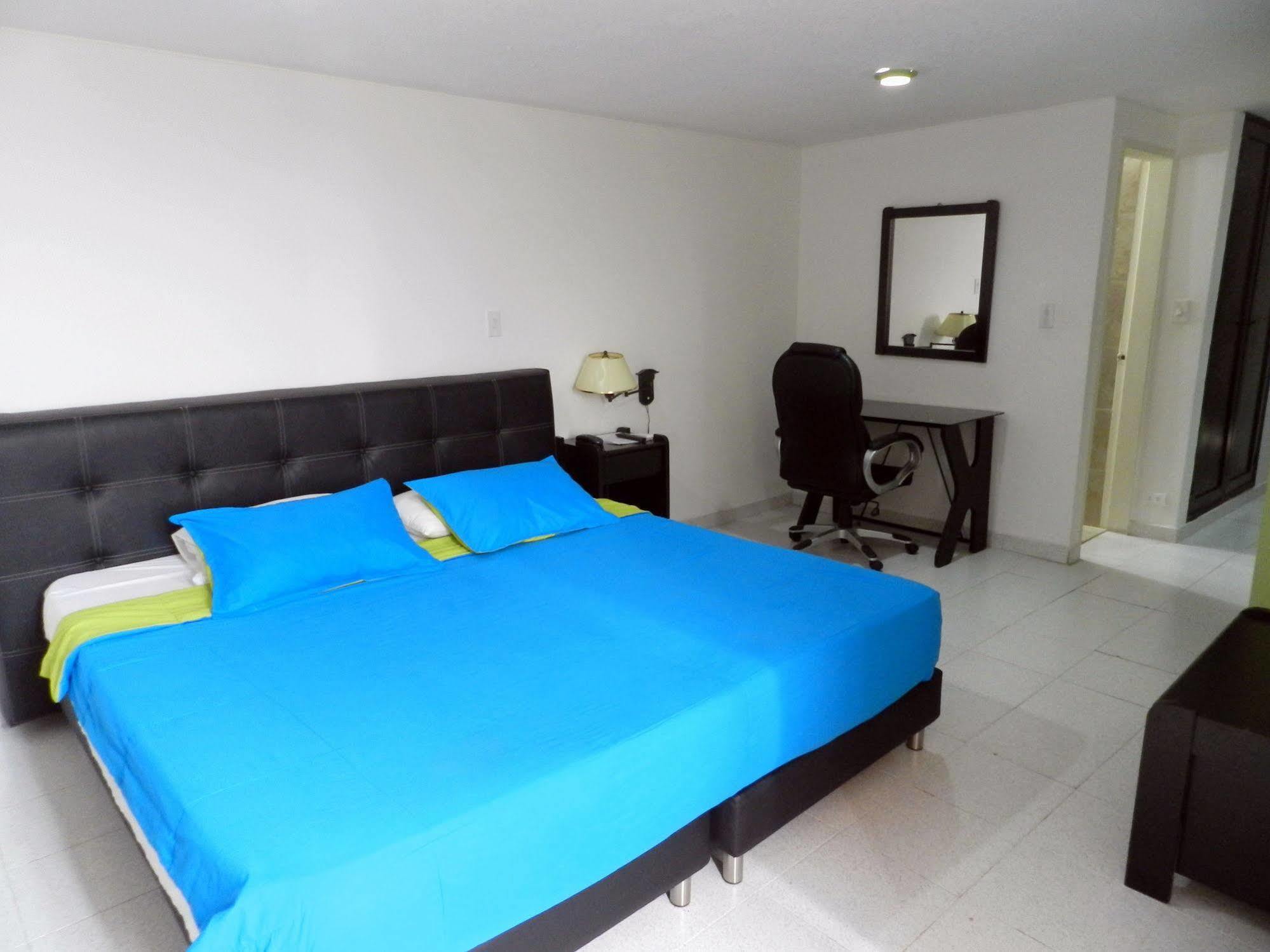 Hotel Don Gregorio Cartago Ngoại thất bức ảnh